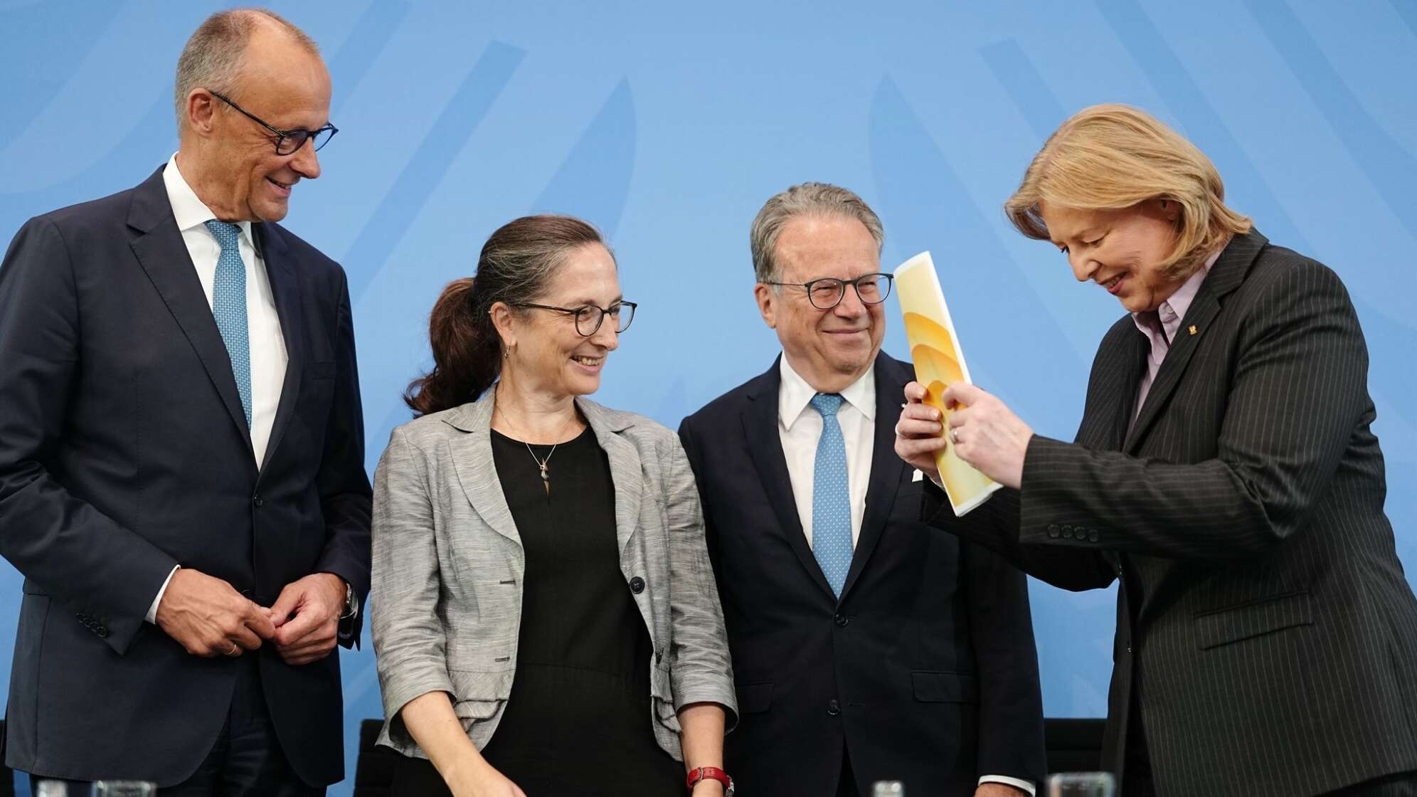 Rentenkommission legt Bericht vor