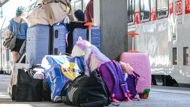 Technikpanne legt Bahn lahm – Tausende steckten fest
