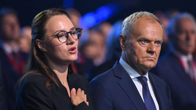 Ukraine bekommt erste Milliarden aus EU-Hilfskredit