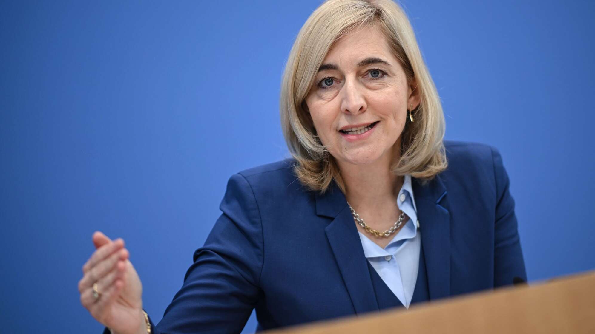 Bundesgesundheitsministerin Warken