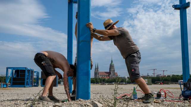 Wiesn-Aufbau startet nach Rechtsstreit