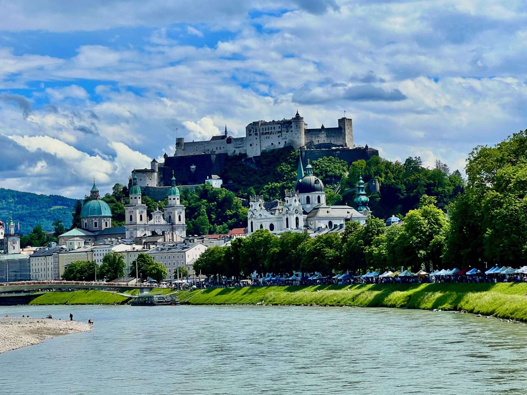 Blick auf Salzburg als Ziel vieler Tagesausflüge