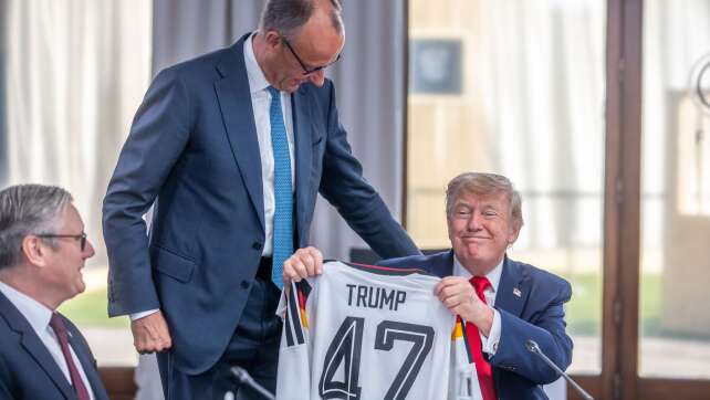 Merz kontert Spott nach WM-Aus: «Stehen zusammen»
