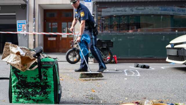 Taxifahrer soll Radler nach Streit angefahren haben