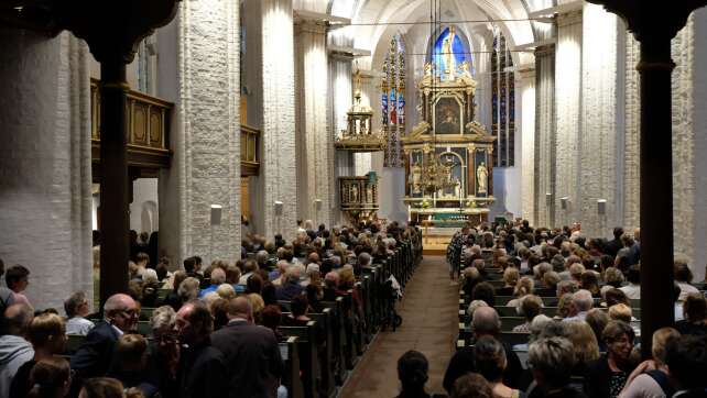 Stade trauert: Gedenkgottesdienst nach tödlicher Tat