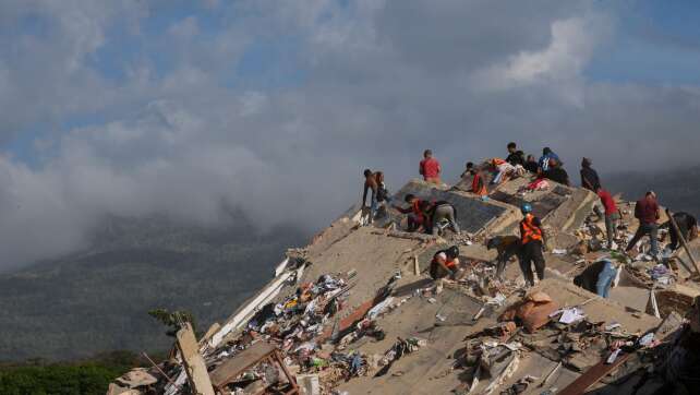 Erdbebentote in Venezuela mehr als 1.900 - 10.000 vermisst