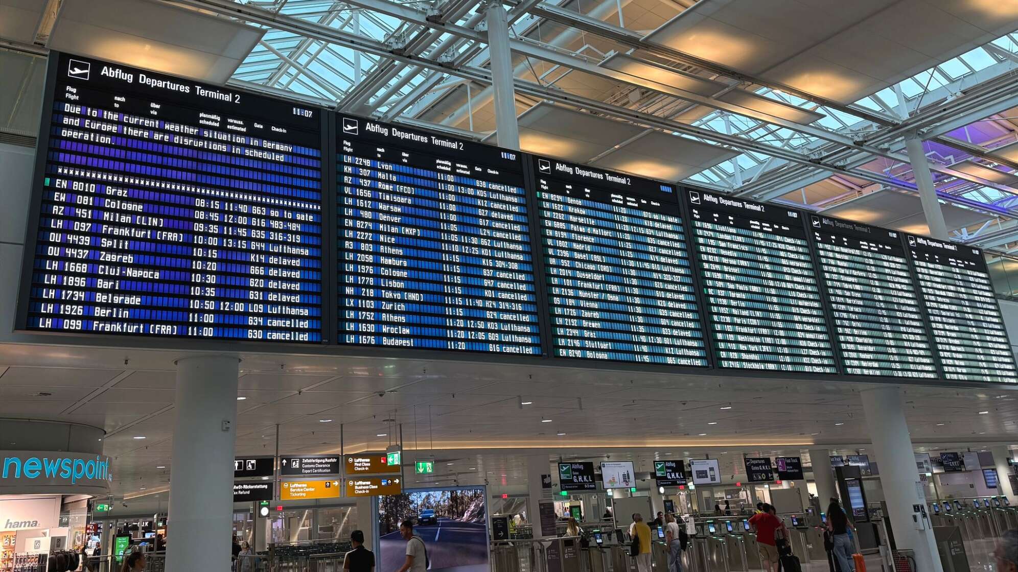 Abfertigungsstopp am Münchner Flughafen nach Unwetterwarnung