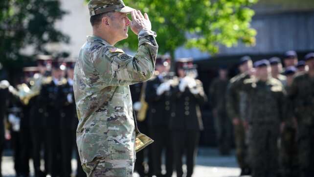 US-General Donahue tritt ab: Nato «stärker als je zuvor»