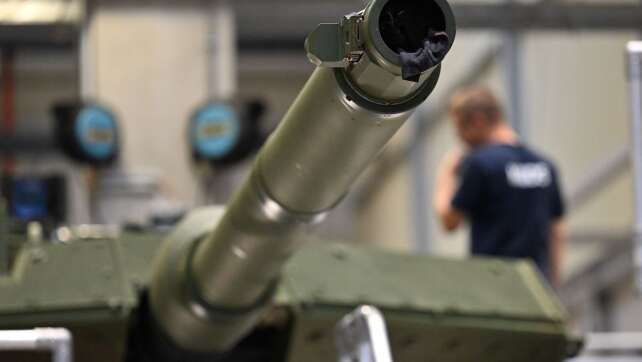 Panzerbauer KNDS legt Börsengang auf Eis