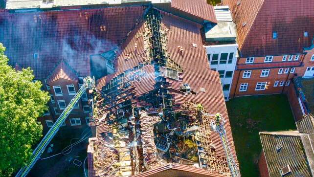 Ludwigslust: Flammen in Klinik fordern zwei Menschenleben