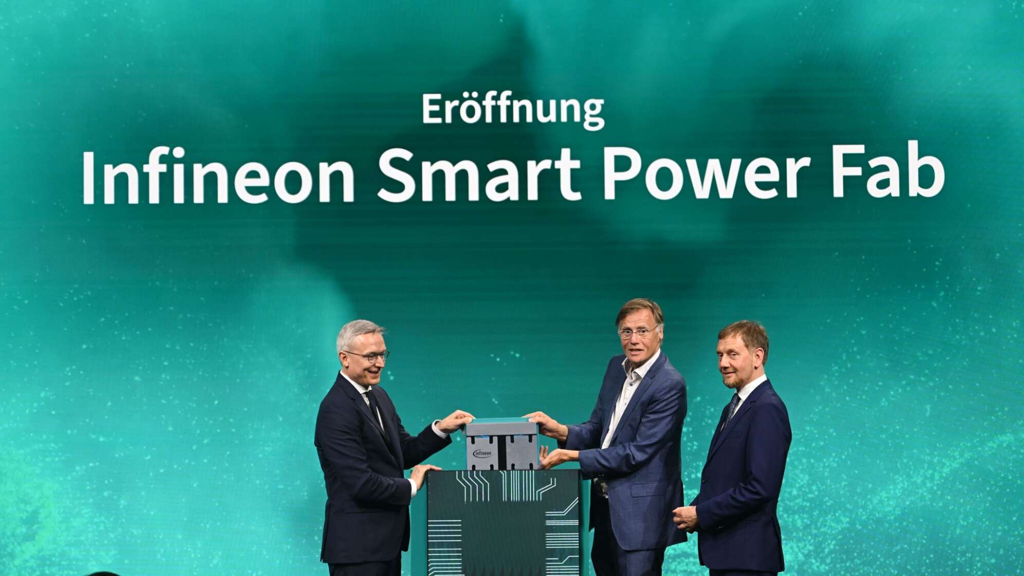 Infineon eröffnet neues Halbleiterwerk in Dresden