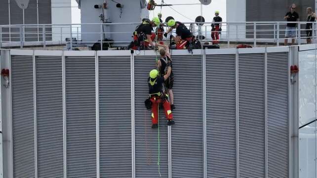 Dramatische Rettungsaktion an Frankfurter Hochhaus