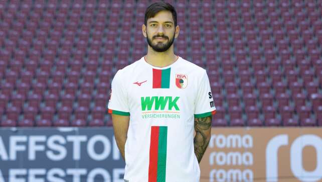 Verteidiger Colina verlässt Augsburg endgültig