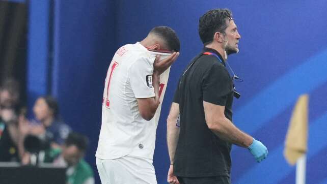 Bayern-Neuzugang Saibari verletzt - Rätsel um Davies