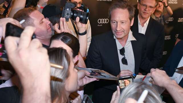 Was David Duchovny zu Donald Trumps Motto zu sagen hat