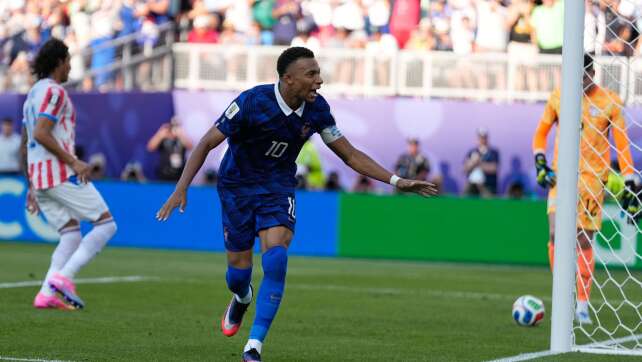 Das war die WM-Nacht: Frankreich stoppt DFB-Schreck Paraguay