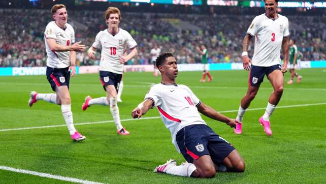 England triumphiert in epischem Duell mit Mexiko