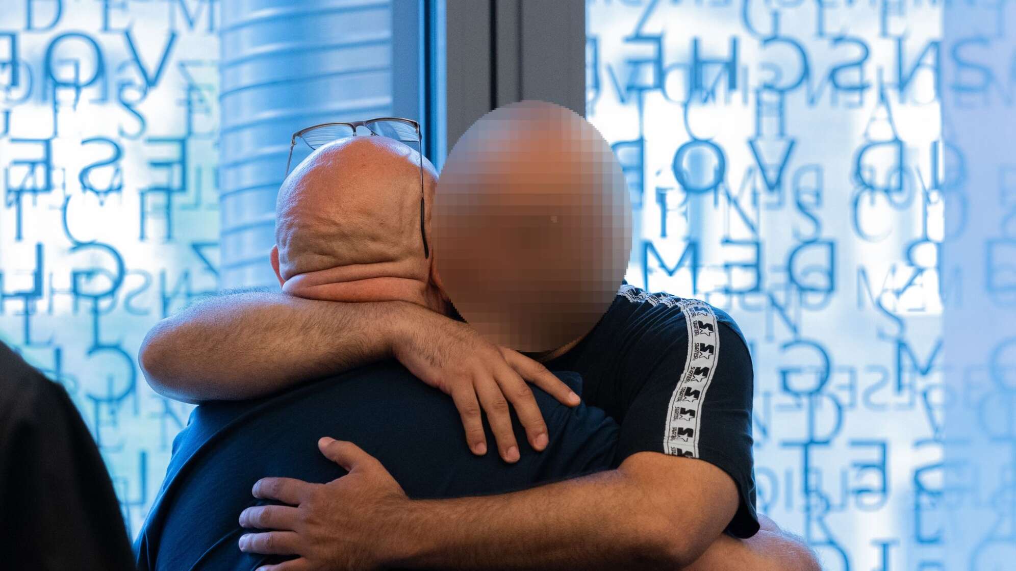 Prozess um großes Waffenlager von Remscheid