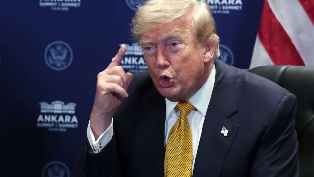 Trump will Handel mit Spanien einstellen