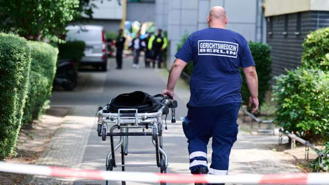 Totes Neugeborenes in Berliner Hinterhof entdeckt