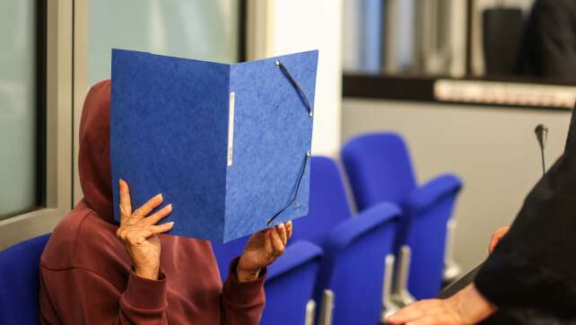 Frauen wegen Serie von Giftanschlägen vor Gericht