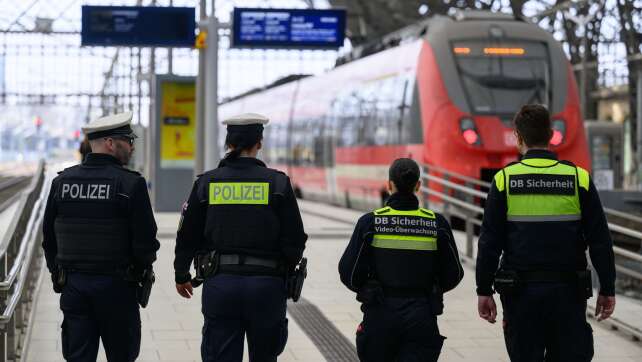 Bundespolizei-Bilanz: Weniger Straftaten - mehr Gewalt