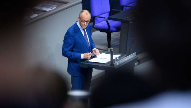 Merz verkündet Tomahawk-Deal – und wirbt für Reformen