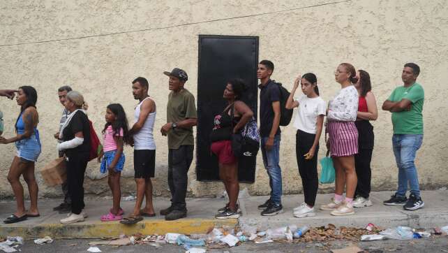 Mehr als 4.000 Todesopfer nach Beben in Venezuela