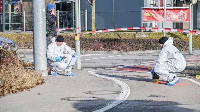 Nach Messerattacke in Elektronikmarkt startet Prozess