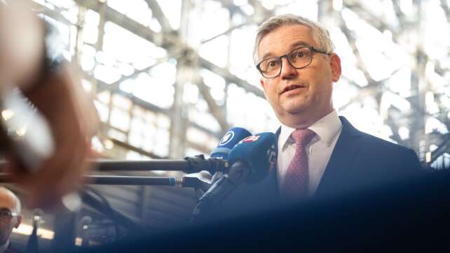 EU-Kommissar: Abbau deutscher Grenzkontrollen an der Zeit