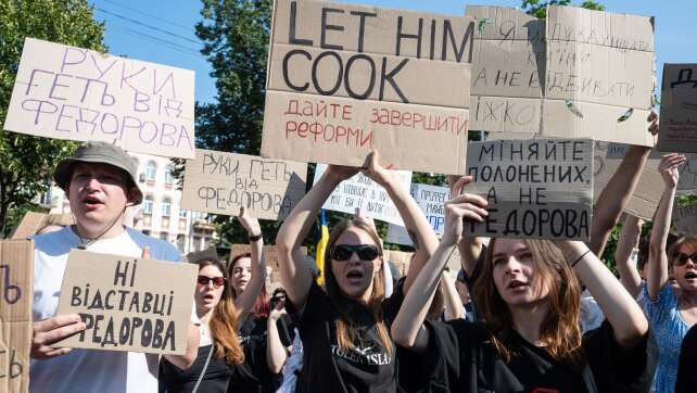 Ukraine: Proteste überschatten Wahl der neuen Regierung
