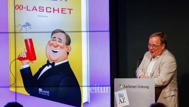 Armin Laschet erlebt sich bei Lesung selbst als «00-Laschet»
