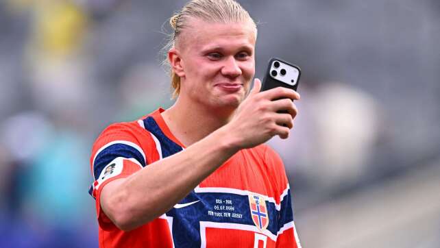 Erling Haaland nimmt Einladung von «Spiderman» verspätet an