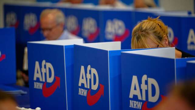 Parteitag geht weiter – Machtkampf in NRW-AfD eskaliert