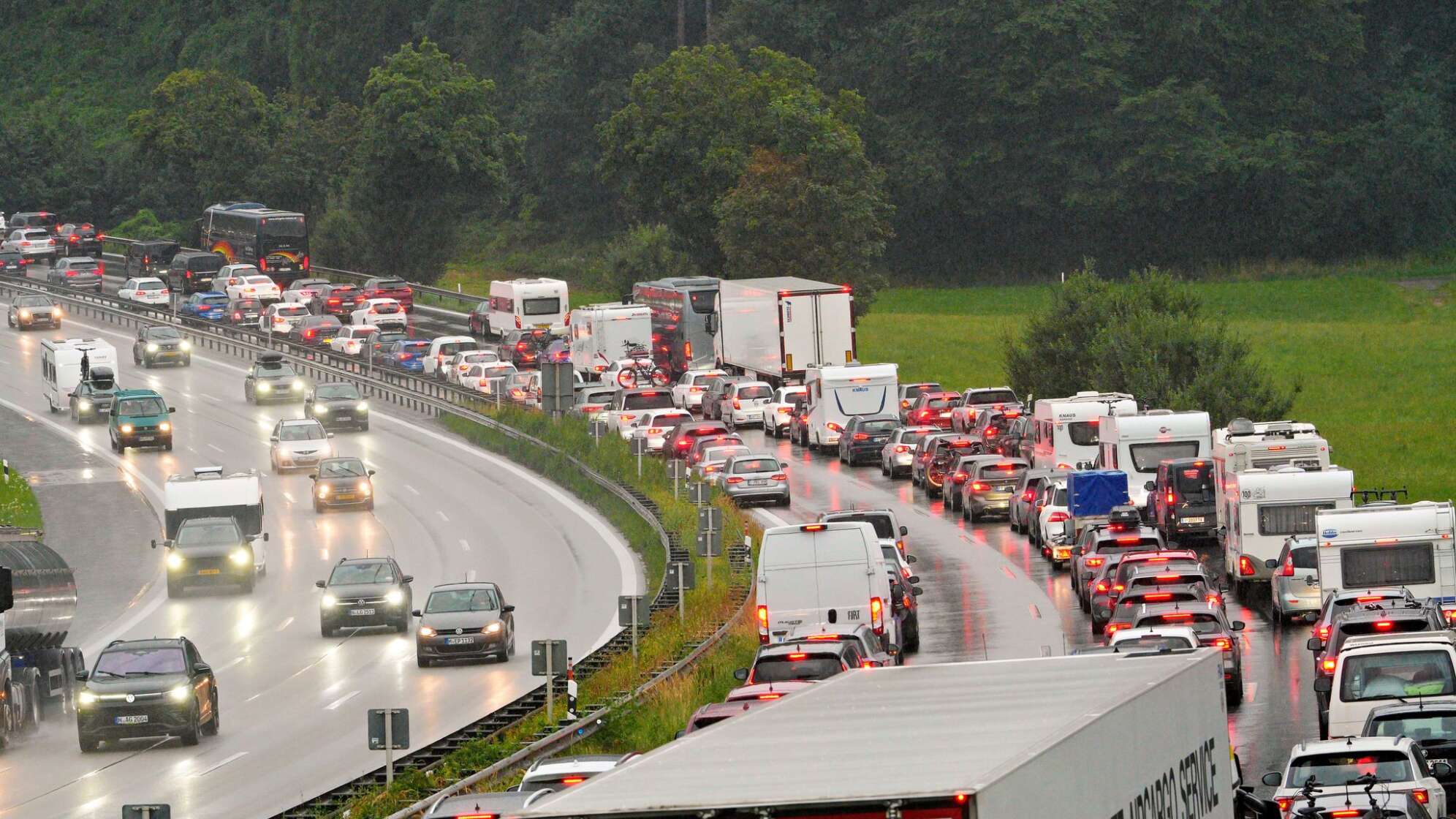 LKW -Unfall auf der A8