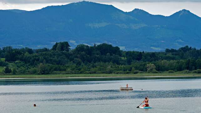 Wetter in Bayern: Kühle Luft und meist trocken