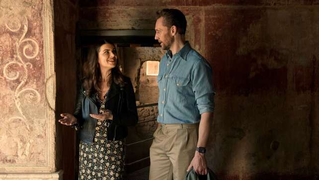 Hollywood-Star Hiddleston erkundet Pompeji