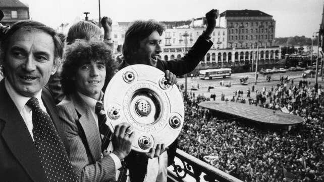 Englands Fußball-Legende Kevin Keegan stirbt im Alter von 75
