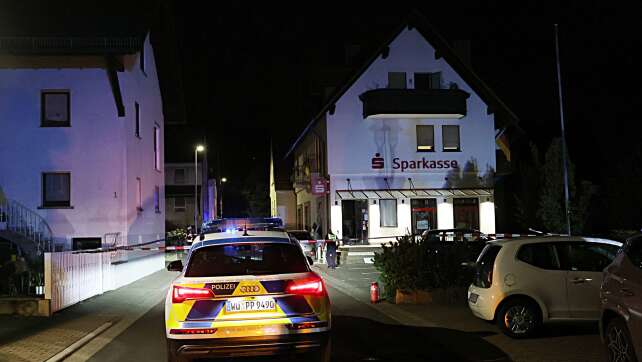 Geldautomat in Wohnhaus im Landkreis Aschaffenburg gesprengt