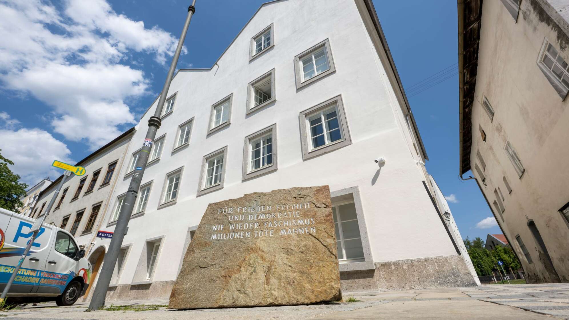 Polizeizentrum im Hitler-Geburtshaus