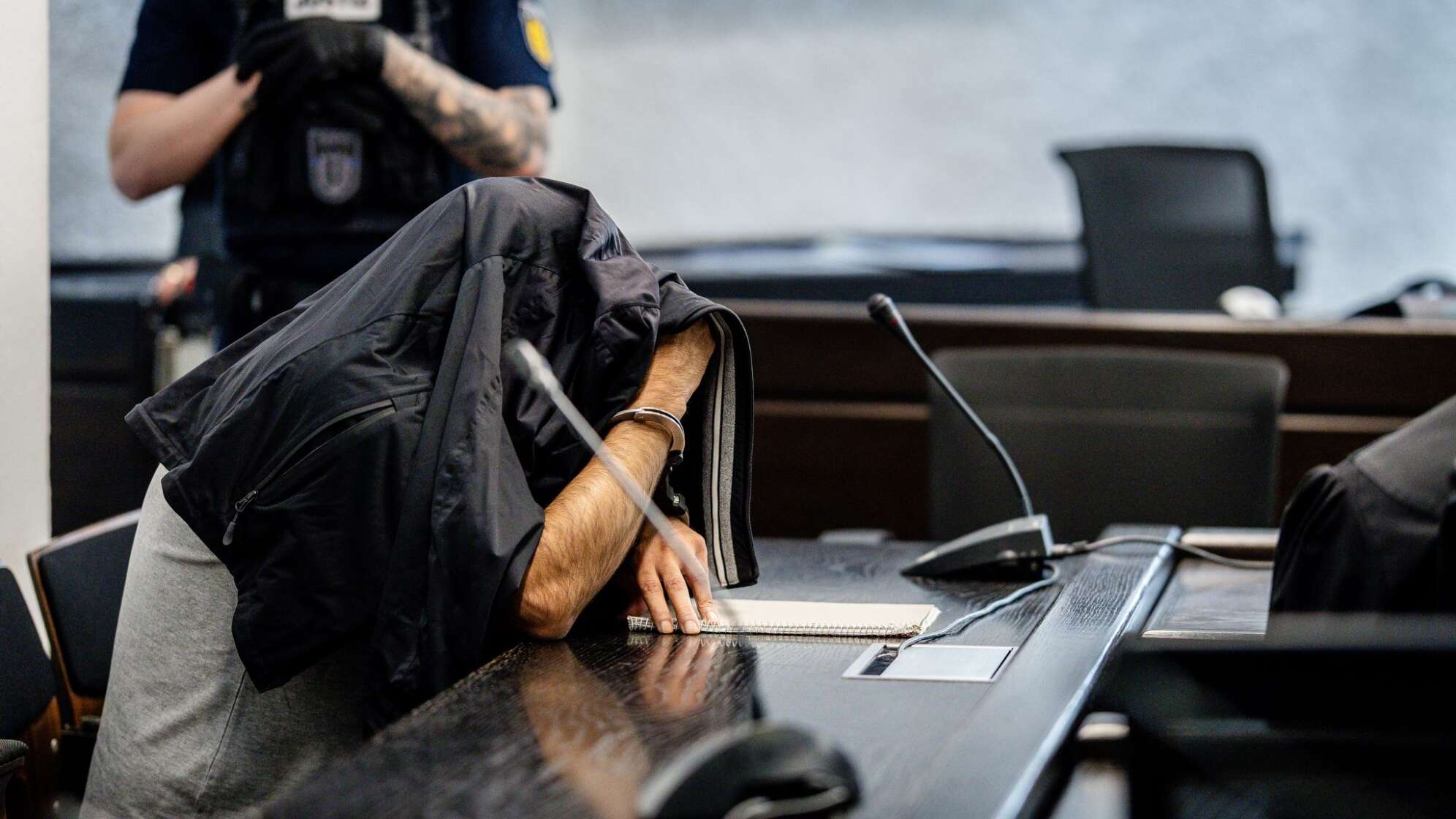 Zwölf Jahre Haft im Prozess um verweste Kofferleiche