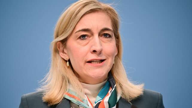 Medienberichte: Warken soll neue Kanzleramtschefin werden