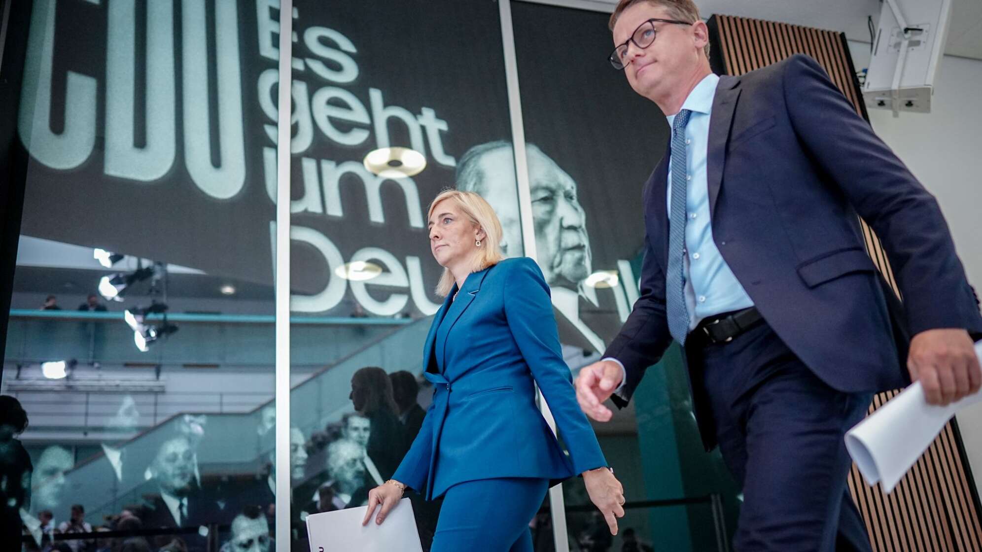 Gremiensitzungen der Bundesparteien