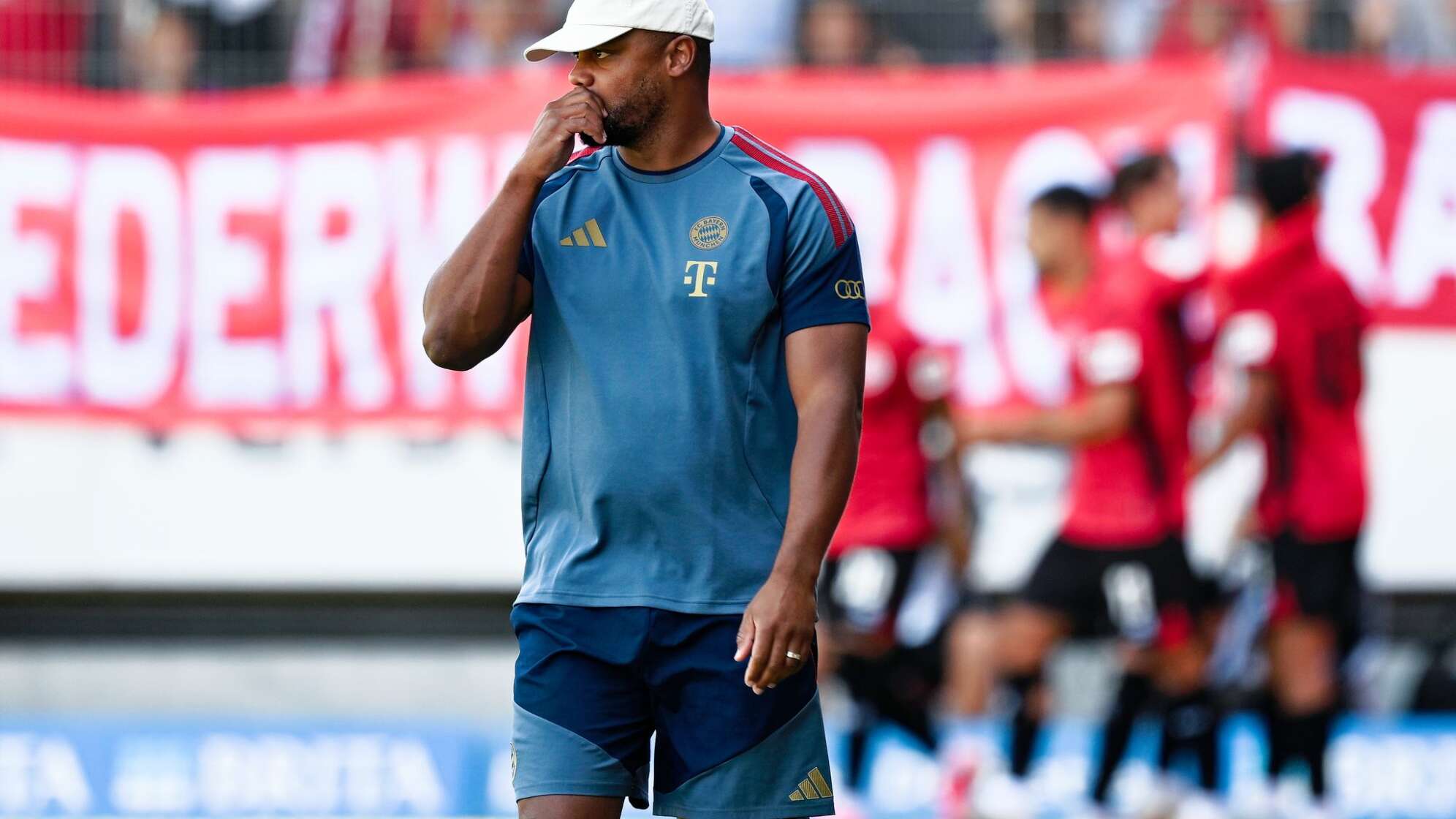 SV Wehen Wiesbaden - FC Bayern München