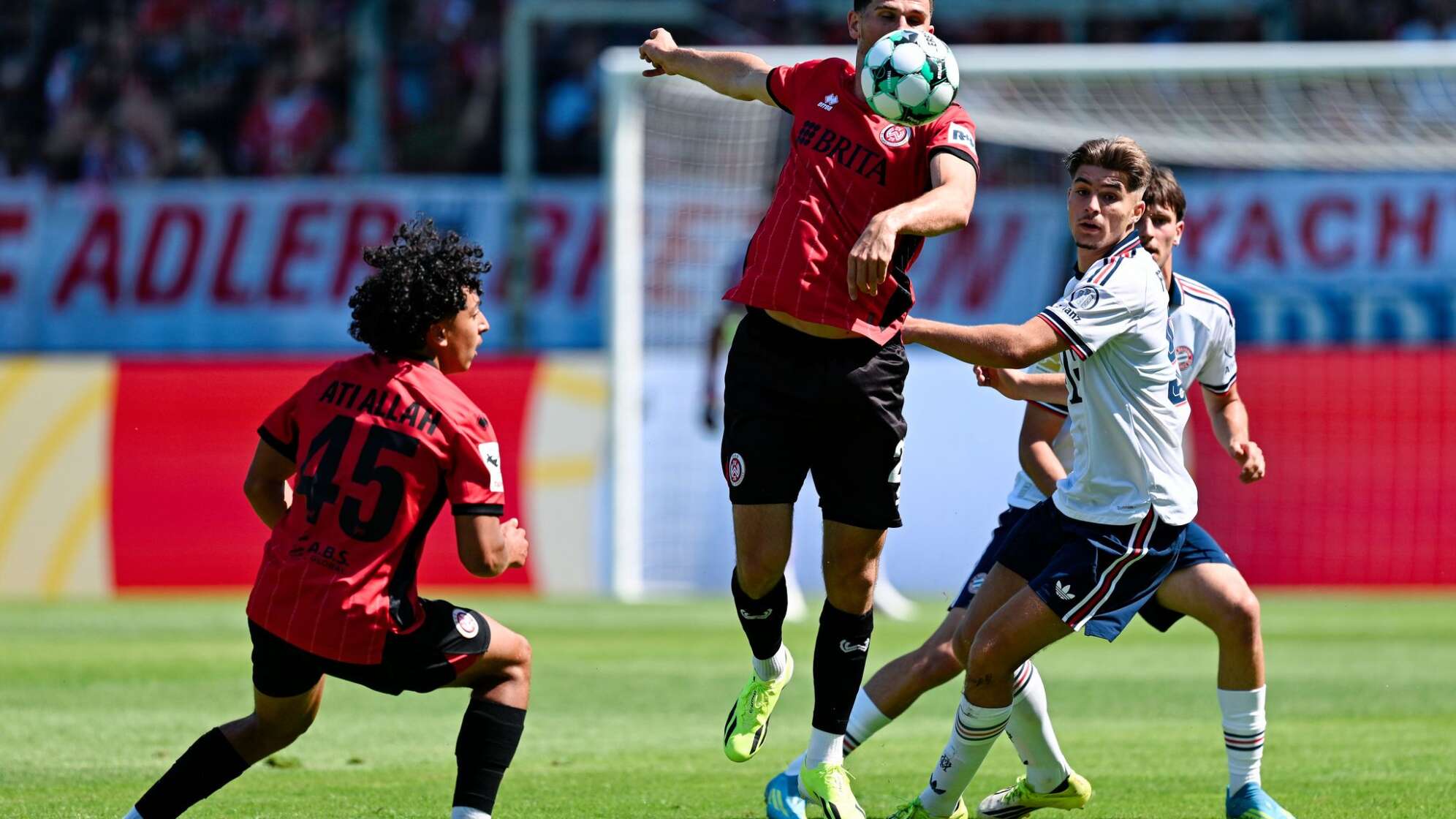 SV Wehen Wiesbaden - FC Bayern München
