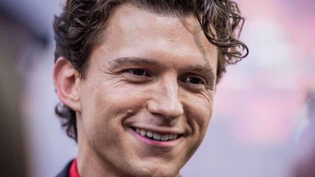 Tom Holland: Ich bleibe Spider-Man, solange sie mich wollen
