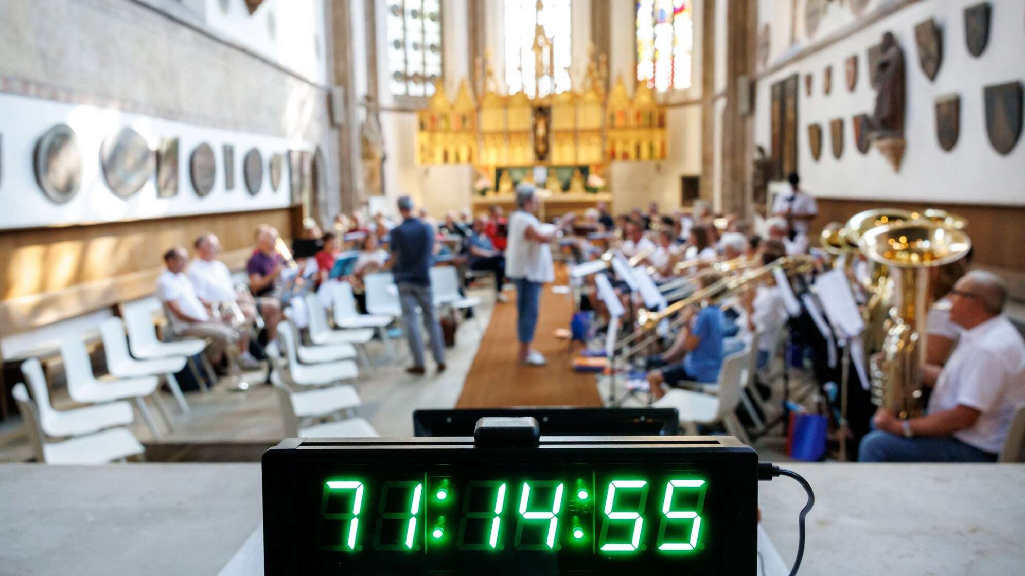 Beginn Weltrekordversuch der Bayerischen Posaunenchöre