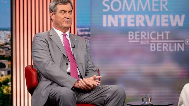 Söder zweifelt an Sinn von 12-Uhr-Regel an Tankstellen