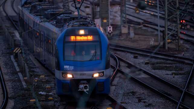 Bauarbeiten stören Bahnverkehr zwischen München und Salzburg