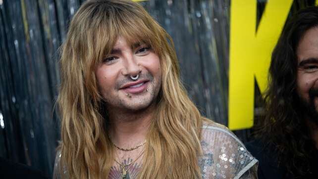 Bill Kaulitz: Männerkalender ist wieder voll